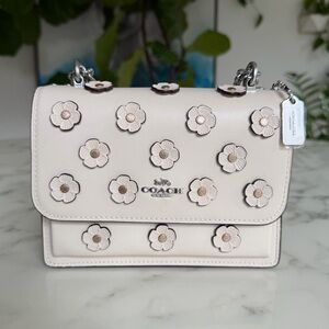 NWOT COACH Mini Klare Crossbody Bag With Floral Appliqué CAK00 Silver Chalk